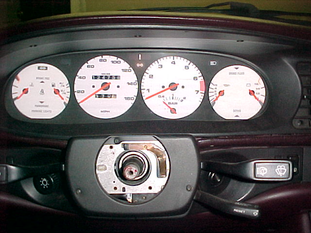 Gauges - Removing Late 944 (1985.5 and newer) Gauge Cluster