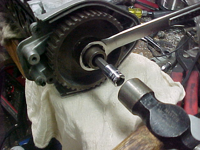 Camshaft Assembly Oil Seal Replacement