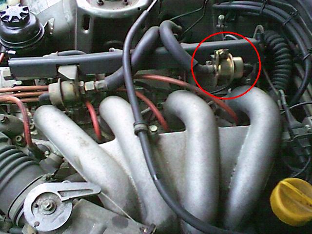 Fuel Pressure Regulator - General Information and Replacement