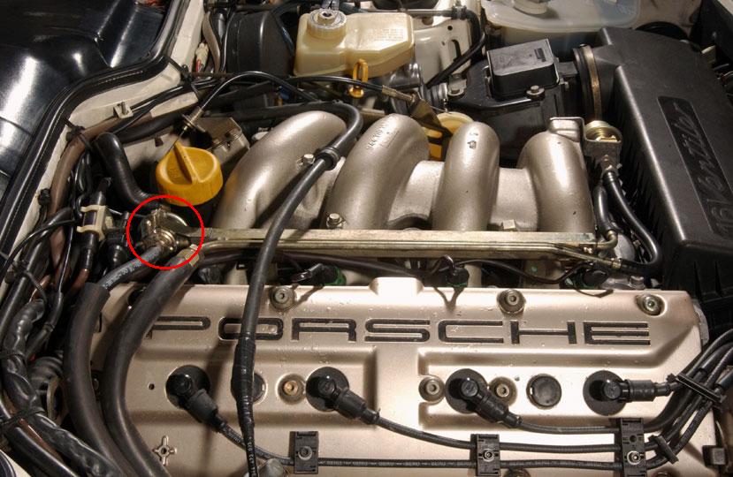 Fuel Pressure Regulator - General Information and Replacement