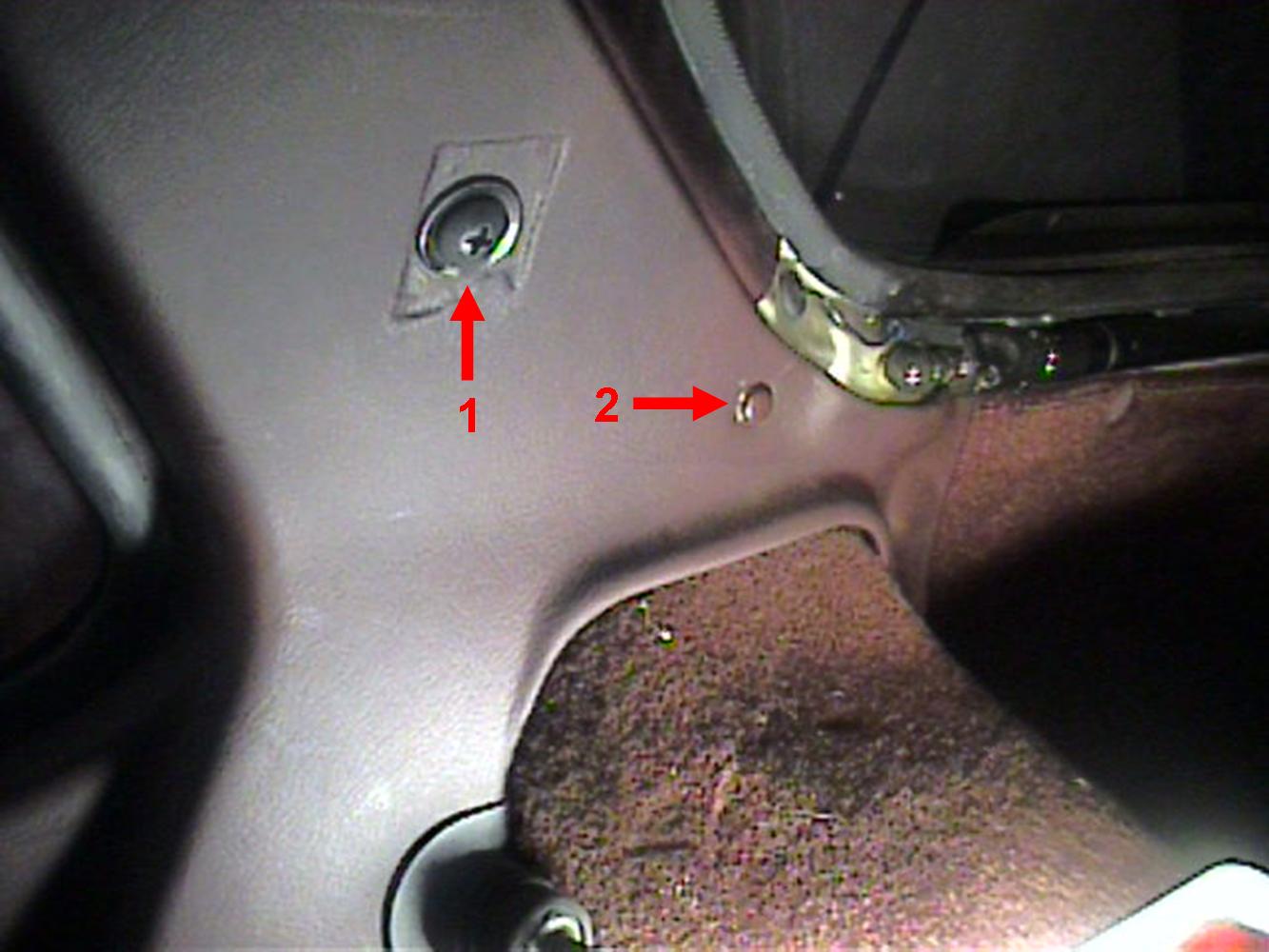 Stereo - Rear Speaker Replacement